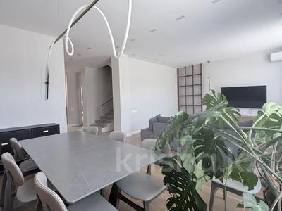5-комнатная квартира · 220 м², Шолпан Жандарбековой 75 за 2 млн ₸ в Алматы, Бостандыкский р-н