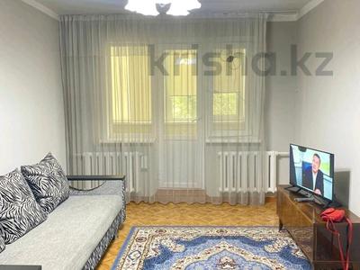 1-комнатная квартира, 33 м², 3/5 этаж, мкр Орбита-1 34 за 20 млн 〒 в Алматы, Бостандыкский р-н