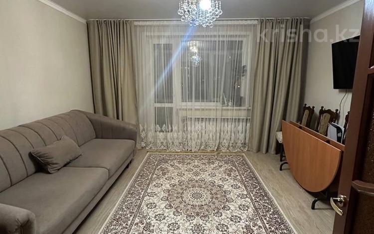 4-комнатная квартира · 80 м² · 4/9 этаж, мкр Юго-Восток, язева 2 за 31 млн ₸ в Караганде, Казыбек би р-н — фото 2