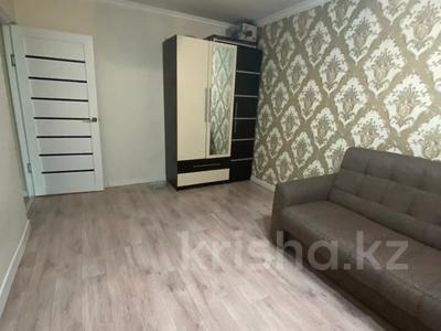 1-комнатная квартира, 35 м², 3/4 этаж, мкр №2 за 23 млн 〒 в Алматы, Ауэзовский р-н