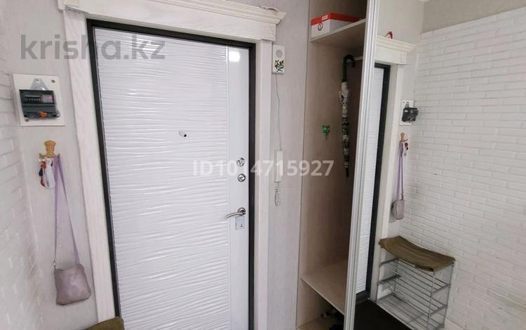 2-комнатная квартира · 67.7 м² · 8/9 этаж, Абая 50 — ТД "Жаннур" за 30 млн ₸ в Астане, р-н Байконур — фото 2