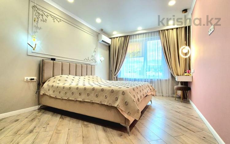 3-бөлмелі пәтер · 91 м² · 5/7 қабат, Мкр Думан-2 21 — Халык Арена, бағасы: 63 млн ₸ в  — фото 76
