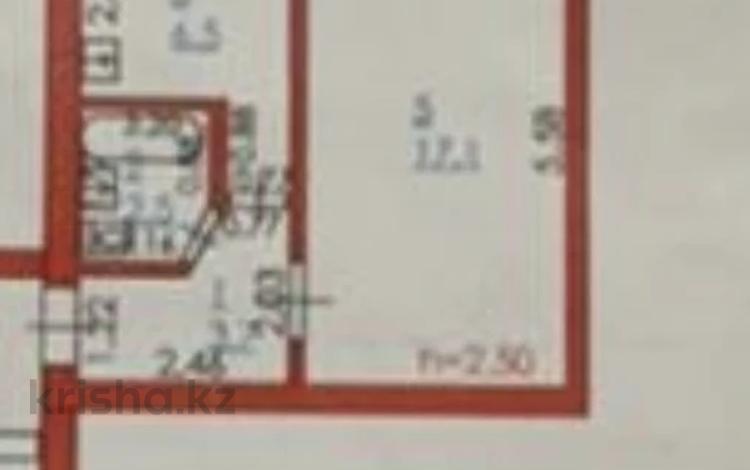 1-комнатная квартира, 30 м², 2/5 этаж, баймуханова 47 за 9 млн 〒 в Атырау, мкр Привокзальный-1 — фото 2