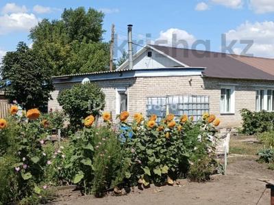 Часть дома · 4 комнаты · 90 м² · 10 сот., Транспортная 6 за 19 млн ₸ в Актобе, жилой массив Жилянка
