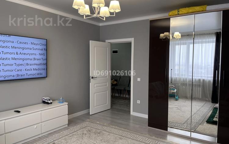 1-бөлмелі пәтер · 43 м² · 9/9 қабат, мкр. Зачаганск пгт, Монкеулы 97/3 — Возле Арбата минимаркет Назель 6 поликлиника рядом строится мечеть, бағасы: 17.5 млн ₸ в Уральске — фото 3