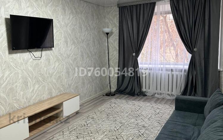 2-комнатная квартира · 46 м² · 1/5 этаж, 2 мкр 9 за 150 000 〒 в Лисаковске — фото 2