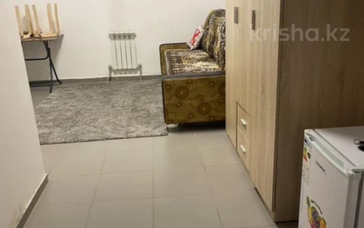 1-комнатная квартира, 19 м², Федосеева 38 за 8.8 млн 〒 в Алматы, Турксибский р-н — фото 2