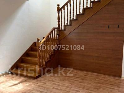 Отдельный дом · 6 комнат · 225 м² · 8 сот., мкр Мунайшы, Мунайшы 3 63 за 55 млн ₸ в Атырау