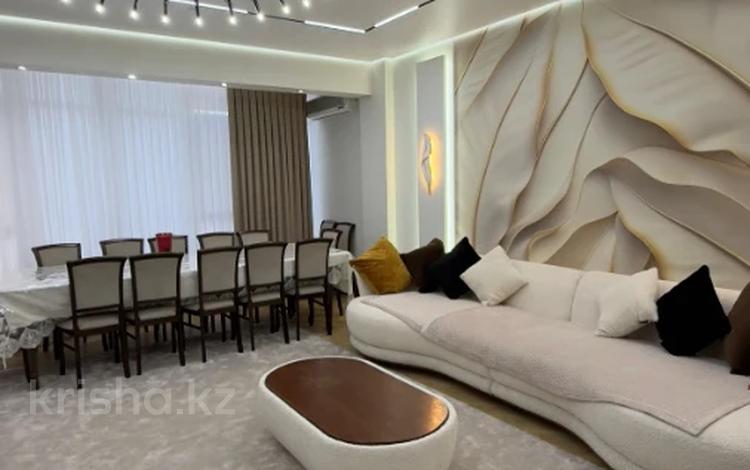 4-бөлмелі пәтер · 170 м² · 3/9 қабат, мкр 12, бағасы: 73 млн 〒 в Актобе — фото 2