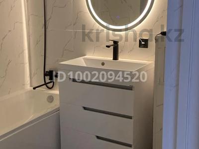 4-комнатная квартира · 62 м² · 5/5 этаж, мкр 5, Тургенева 96/2 за 17 млн 〒 в Актобе