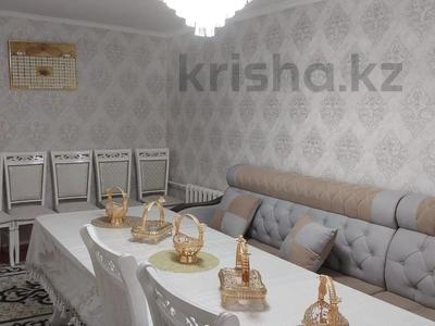 3-бөлмелі пәтер · 58 м² · 3/5 қабат, 11 мкр 32, бағасы: 150 000 ₸ в Таразе