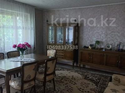 Отдельный дом · 5 комнат · 223 м² · 8 сот., Радиозавод проезд В 29 — Метро ромат за 60 млн 〒 в Павлодаре