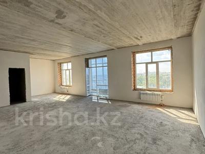 4-бөлмелі пәтер · 114 м² · 4/5 қабат, Кенжина 1/1 блок А, Б, бағасы: 40 млн ₸ в Караганде, Казыбек би р-н