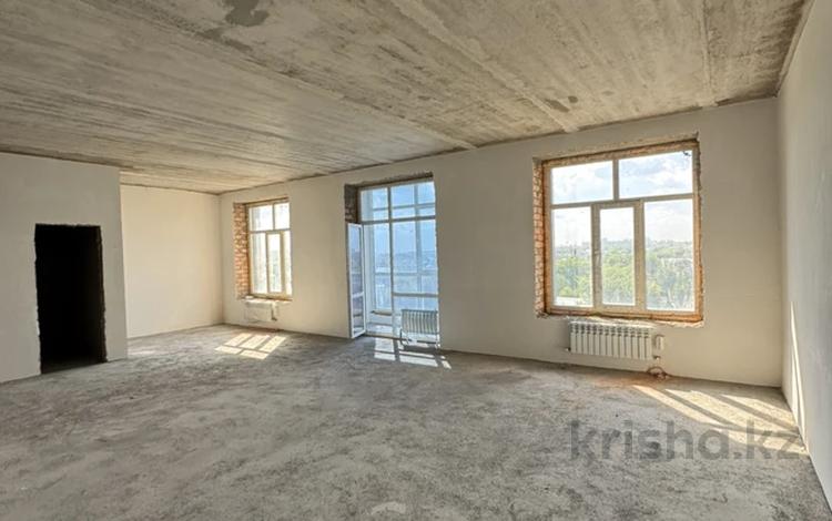 4-бөлмелі пәтер · 114 м² · 4/5 қабат, Кенжина 1/1 блок А, Б, бағасы: 40 млн ₸ в Караганде, Казыбек би р-н — фото 2