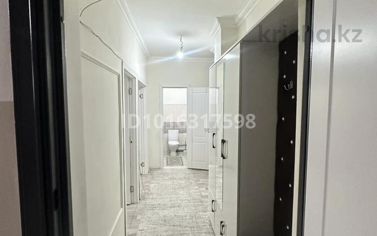 2-комнатная квартира · 60 м² · 3/5 этаж, мкр Улы Дала 1028 за 130 000 ₸ в Таразе — фото 2