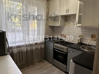 2-комнатная квартира · 48 м² · 2/5 этаж, мкр Самал — Односторонка нурислам за 140 000 ₸ в Таразе