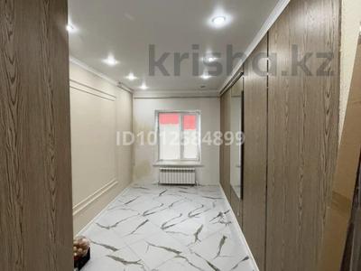 1-бөлмелі пәтер · 13 м² · 1/5 қабат, Бокенбай батыра 157, бағасы: 5 млн ₸ в Актобе, мкр Авиатор