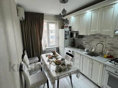 4-комнатная квартира · 73 м² · 4/5 этаж, Айманова 170 — Солодовникова за 62 млн ₸ в Алматы, Бостандыкский р-н