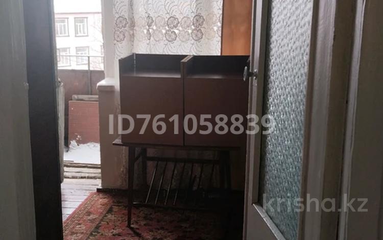2-бөлмелі пәтер · 38 м² · 3/5 қабат, 35 квартал 5, бағасы: 120 000 ₸ в Семее — фото 2