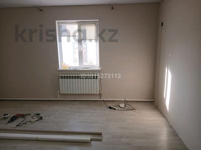 Часть дома · 4 комнаты · 200 м² · 10 сот., Халел Досмухамедова 98 — Мкр.старый эропорт за 35 млн ₸ в Атырау, мкр Авангард-4