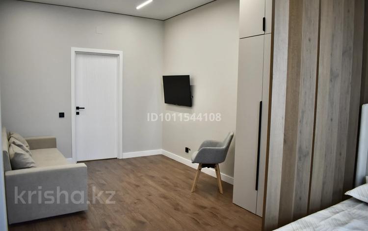 1-комнатная квартира · 53 м², Радостовца 165/1 за 340 000 ₸ в Алматы, Бостандыкский р-н — фото 4