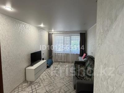 2-бөлмелі пәтер · 50 м² · 1/5 қабат, мкр 5 61/3 — Стадион, бағасы: 15 млн ₸ в Актобе