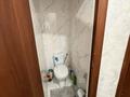 2-бөлмелі пәтер · 50 м² · 1/5 қабат, мкр 5 61/3 — Стадион, бағасы: 15 млн ₸ в Актобе — фото 5