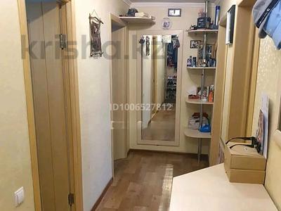 4-бөлмелі пәтер · 74 м² · 1/5 қабат, Казыбек би 114 — Абая, бағасы: 27.5 млн 〒 в Таразе