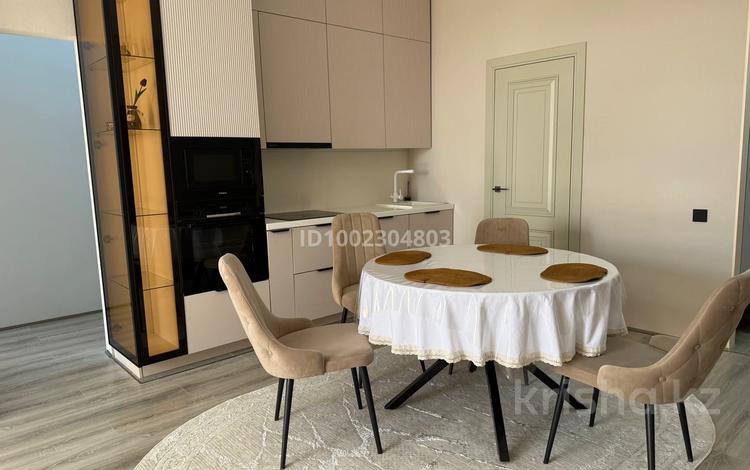 4-комнатная квартира · 120 м² · 10/25 этаж, мкр 11 112г за 30 000 ₸ в Актобе — фото 2