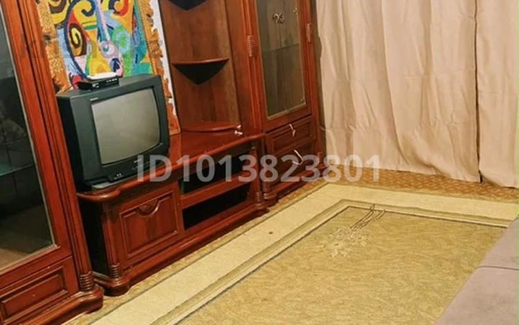 1-комнатная квартира · 40 м² · 1/5 этаж, мкр Аксай-3Б — Яссауй Толеби за 170 000 ₸ в Алматы, Ауэзовский р-н — фото 2