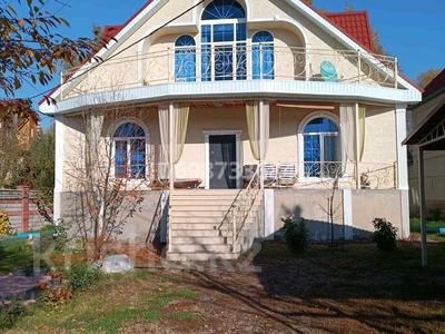 Отдельный дом · 10 комнат · 500 м² · 8 сот., мкр Акжар, Султанбаева 29а — Султанбаева 28 за 180 млн ₸ в Алматы, Наурызбайский р-н