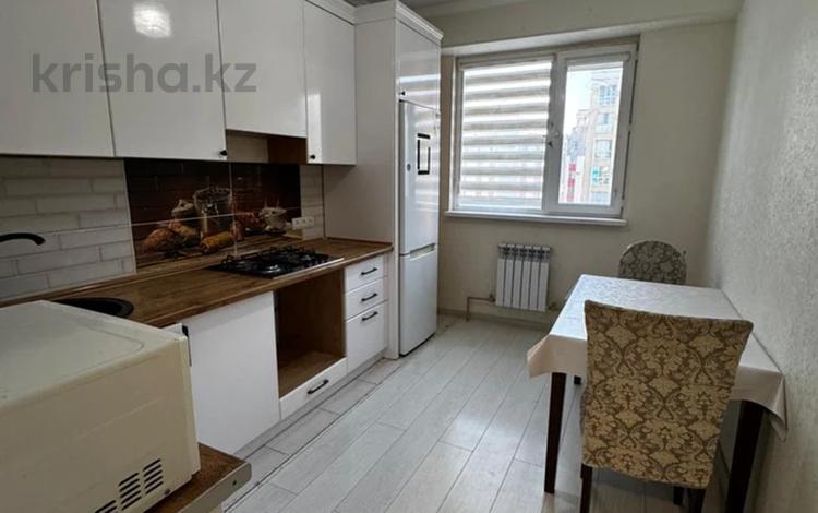 2-комнатная квартира · 58 м² · 7/10 этаж, 16-й мкр 63 за 21.5 млн ₸ в Актау — фото 2