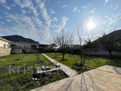 Отдельный дом · 4 комнаты · 110 м² · 10 сот., мкр Нуртас, Кулагер 238 — Ул.Кулагер пересечение Хан танири за 65 млн 〒 в Шымкенте, Каратауский р-н