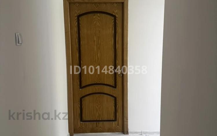 2-бөлмелі пәтер · 43 м² · 3/5 қабат, №5 ш/а. 27 — Абая -Правда, бағасы: 27.5 млн ₸ в Алматы, Ауэзовский р-н — фото 2
