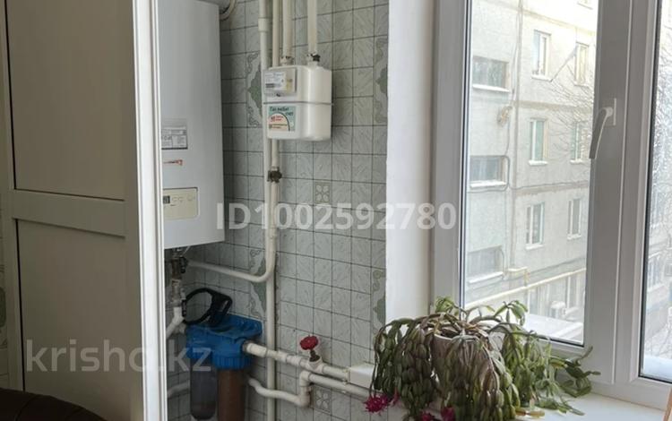 4-бөлмелі пәтер · 88.5 м² · 3/5 қабат, Ауэзова 4 — Рядом Торговый Центр, казахская школа - гимназия и детский сад, автовокзал, магазин «Алишер», магазин «Аль-Софи», стоянка такси по городу и в Актобе, бағасы: ~ 33.3 млн ₸ в Хромтау — фото 26