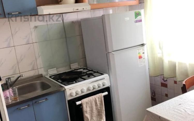 2-бөлмелі пәтер, 45 м², 5/5 қабат, Байтурсынова 78, бағасы: 11.3 млн 〒 в Семее — фото 5