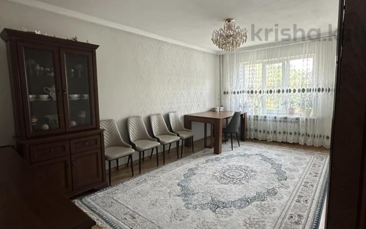 4-комнатная квартира · 81.3 м² · 4/5 этаж, мкр Аксай-3А за 52.5 млн ₸ в Алматы, Ауэзовский р-н — фото 2