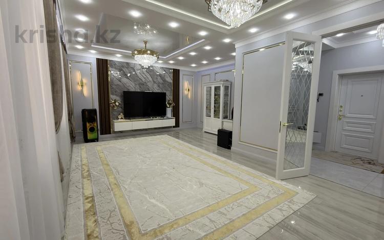 3-комнатная квартира · 170 м² · 7/8 этаж, ​Мангилик Ел 42 — ТРИУМФАЛЬНАЯ АРКА за 160 млн ₸ в Астане, Есильский р-н — фото 2