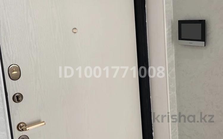 2-комнатная квартира · 56 м² · 6/9 этаж, Казыбек Би 7а — Е22 за 270 000 ₸ в Астане, Есильский р-н — фото 2