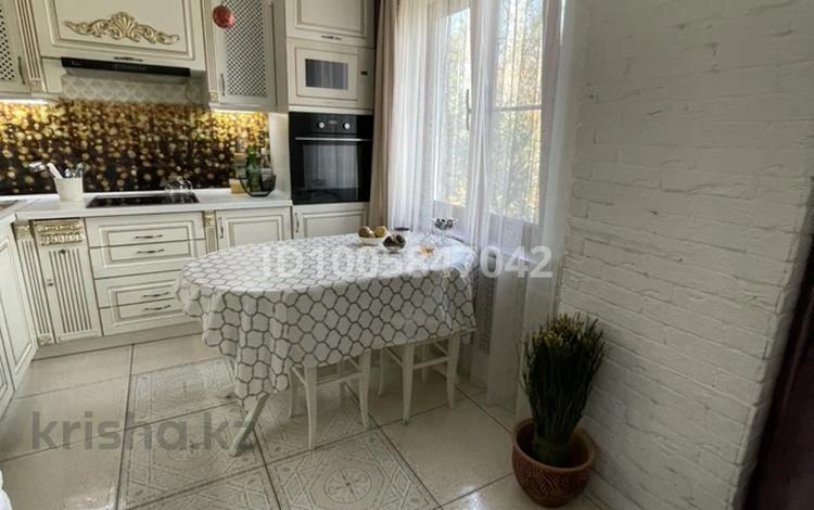 4-бөлмелі пәтер · 88 м² · 4/5 қабат, Льва Толстого 24, бағасы: 39 млн ₸ в Усть-Каменогорске — фото 2