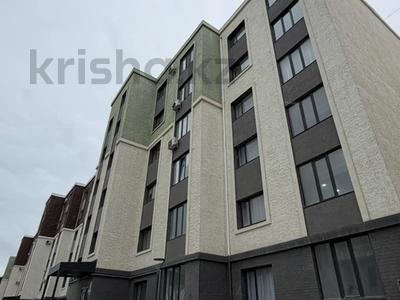3-бөлмелі пәтер · 85 м² · 2 қабат, 29а мкр, 29а ш/а. 172, бағасы: 27 млн ₸ в Актау