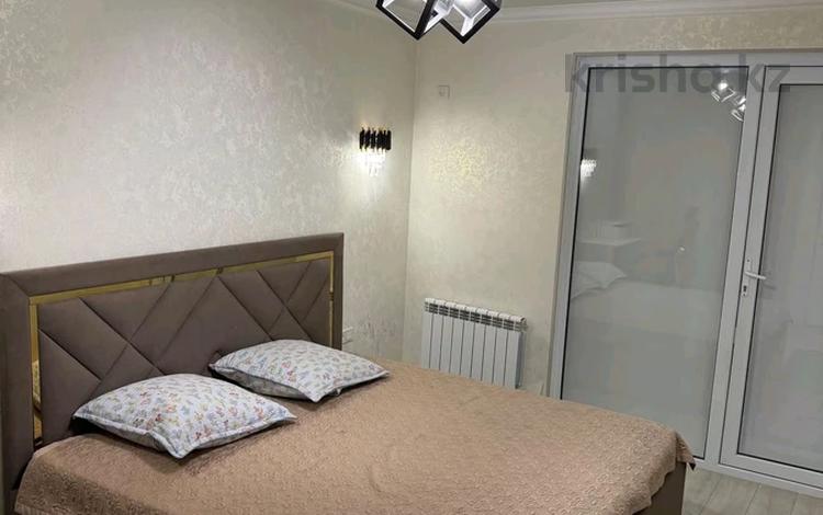 3-комнатная квартира · 90 м² · 9/12 этаж, мкр Кайтпас 1, Байдибек би за 300 000 ₸ в Шымкенте, Каратауский р-н — фото 2