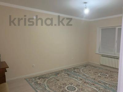 2-комнатная квартира · 84 м² · 2/4 этаж, мкр Атырау, Нурлы жол 87 за 23 млн 〒