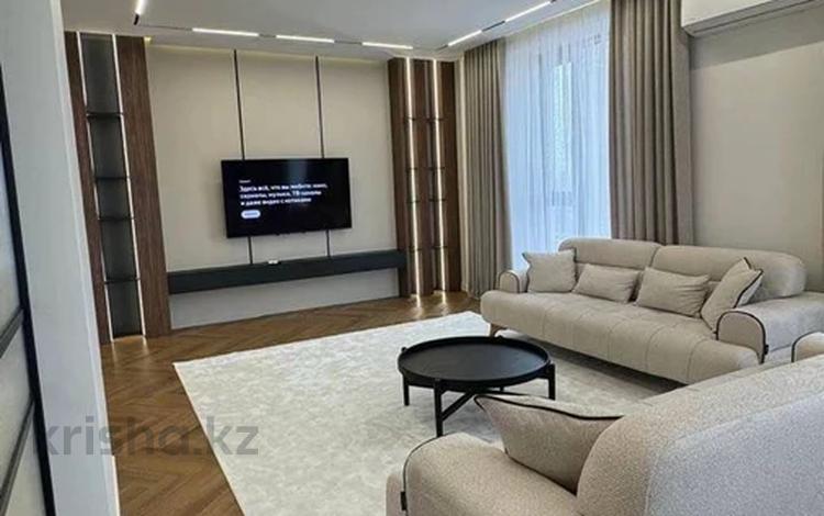 2-комнатная квартира · 70 м² · 8 этаж, Сыганак 17 за 500 000 ₸ в Астане, Есильский р-н — фото 5