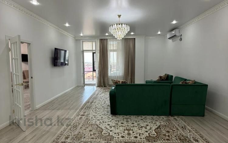 2-комнатная квартира · 95 м² · 8/10 этаж, Кулманова 35 за 51 млн ₸ в Атырау — фото 2