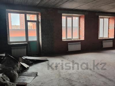 3-комнатная квартира, 78 м², 1/10 этаж, Луначарского 49 за 23.1 млн 〒 в Павлодаре