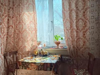 3-комнатная квартира · 63.9 м² · 2/2 этаж, Силина 22 — Кабылбаева за 11.8 млн 〒 в Семее