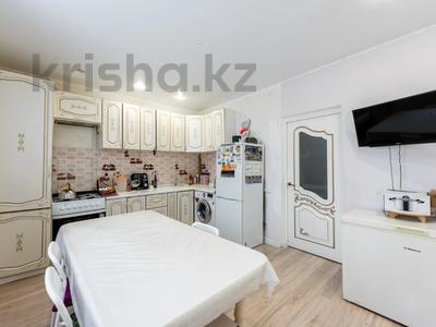 2-бөлмелі пәтер · 84.1 м² · 5/5 қабат, Мустафина 7/1, бағасы: 30 млн ₸ в Астане, Алматы р-н