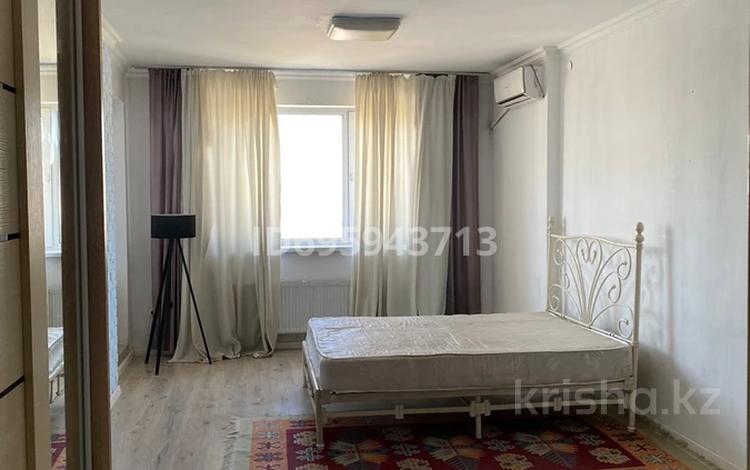 2-бөлмелі пәтер · 72 м² · 17/19 қабат, Брусиловского, бағасы: 350 000 ₸ в Алматы, Алмалинский р-н — фото 2