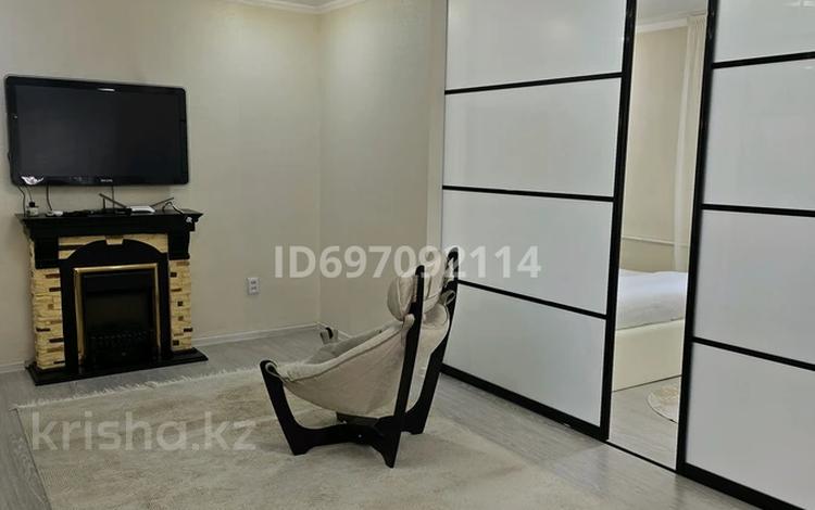 1-бөлмелі пәтер · 50 м² · 2/4 қабат, Каирбекова 353/1 — Кск, бағасы: 3 500 ₸ в Костанае — фото 3